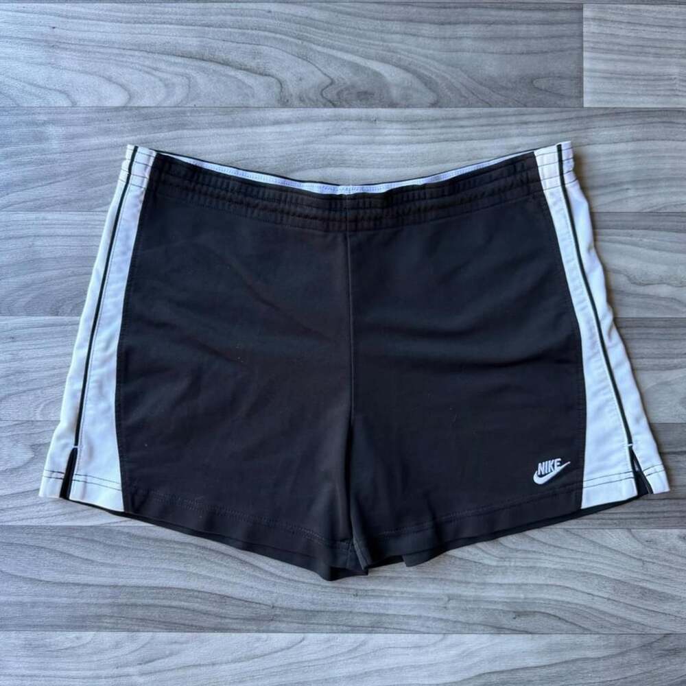 Nike Y2K Running Shorts Size Small Black White Athletic Side Stripe